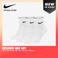 Nike Mens Everyday Cushioned Training Ankle Socks (3 Pairs) - White ไนกี้ ถุงเท้าเทรนนิ่งหุ้มข้อ (3 คู่)ผู้ชาย - สีขาว