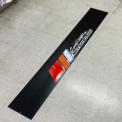 สติ๊กเกอร์บังแดดติดหน้ารถ MITSUBISHI เป็นงานตัดคอม ( ขนาด 20 x 140 cm ) ราคาต่อแผ่น