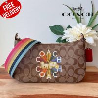 กระเป๋าสะพาย COACH JES BAGUETTE IN SIGNATURE CANVAS