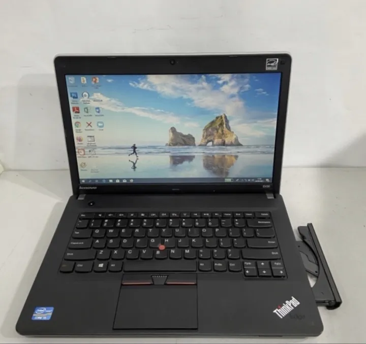 Lenovo ThinkPad E430 Celeron 16GB HDD500GB DVD-ROM 無線LAN