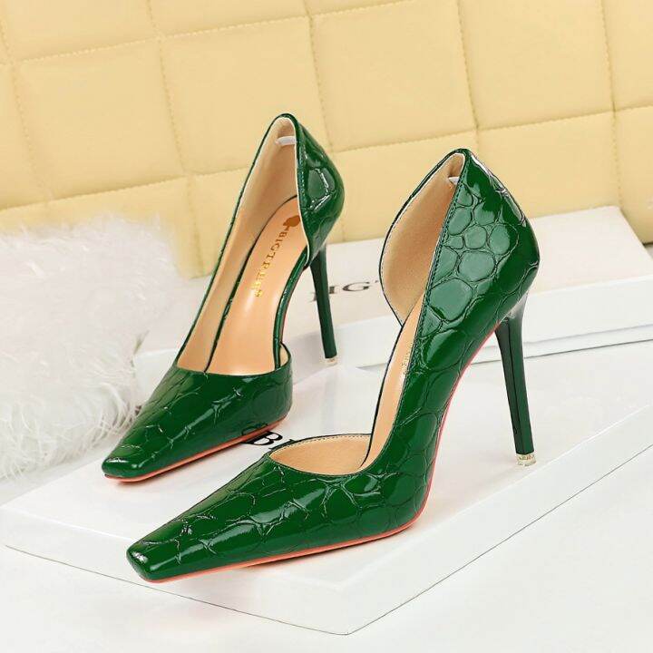 Plain 2024 high heels