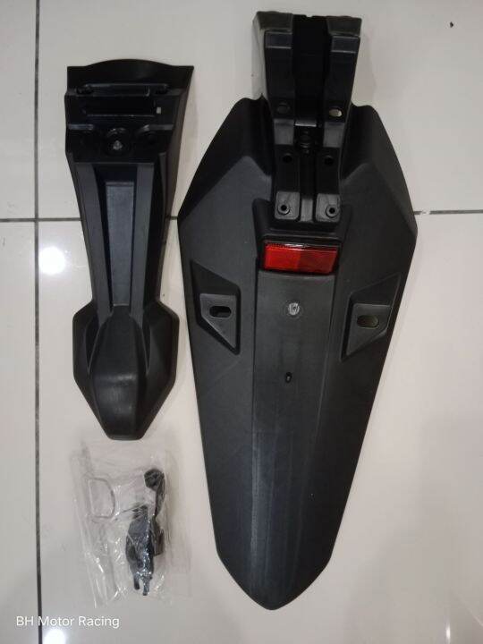 Ekor Belakang Rs150 Matt Black Vietnam Magat Belakang Rear Mudguard 