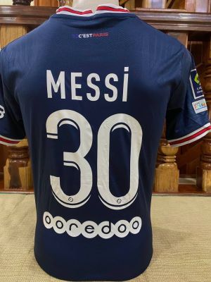 ชุดกีฬา Paris มีทั้งเสื้อและกางเกง สีกรม รุ่นใหม่ล่าสุด  พร้อม เบอร์ 30 และชื่อ MESSI มีไซส์ M,L,XL,3XL