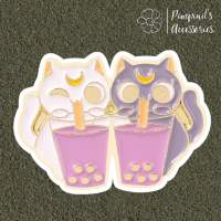 ʕ •ᴥ•ʔ ✿ พร้อมส่ง : เข็มกลัดลายเจ้าแมวเหมียวคู่และชาไข่มุก | Little Couple Cat &amp; Bubble Milk Tea Enamel Brooch Pin.