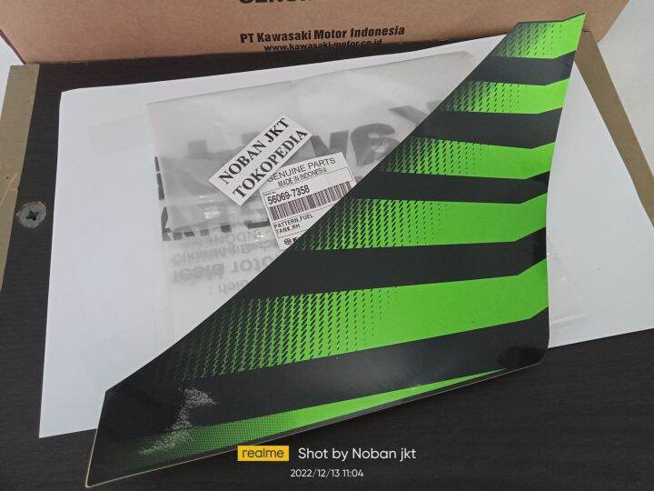 STIKER STRIPING TANGKI KANAN NINJA SS 150 HIJAU ZEBRA ORI KAWASAKI