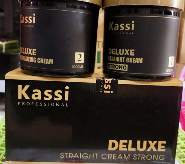 Sở hữu mái tóc suôn mượt, bồng bềnh với dịch vụ duỗi tóc Kassi chuyên nghiệp và chất lượng. Đừng bỏ lỡ cơ hội để tận hưởng sự thoải mái và đẹp trai, xem ngay bức ảnh về dịch vụ này để tìm hiểu thêm.