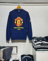 เสื้อกันหนาวทีมฟุตบอลวินเทจมือสอง VINTAGE 90s 1999 MANCHESTER UNITED TREBLE WINNERS X UMBRO SWEATSHIRT Size XL มือ2