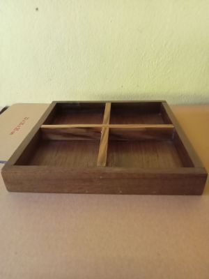 กล่องใส่ของไม้สัก กล่องแบ่งช่องใส่ของเอนกประสงค์ กล่องมินิมอล กล่องจัดระเบียบบนโต๊ะทำงาน