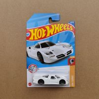 Hotwheels รุ่น Nissan 930 GT1 สีขาว
รถเหล็ก