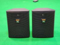 ลำโพง JBL Conteol 25 ลำโพงติดพนัง มีขาพร้อมติดตั้ง ขนาด5.25นิ้ว เสียงใส ชัดเจน แบบ2ทาง150วัตต์ 1คู่