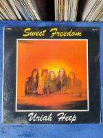 LPBOX 33 : URIAH HEEP : SWEET FREEDOM : แผ่นในไทย : lp 33 สภาพฟังได้ดี มีก๊อบแก๊บบ้าง ได้ร้บการตรวจสอบแล้วครับ