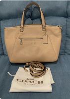 Coach แท้? 34340 สีนำ้ตาลกากี used