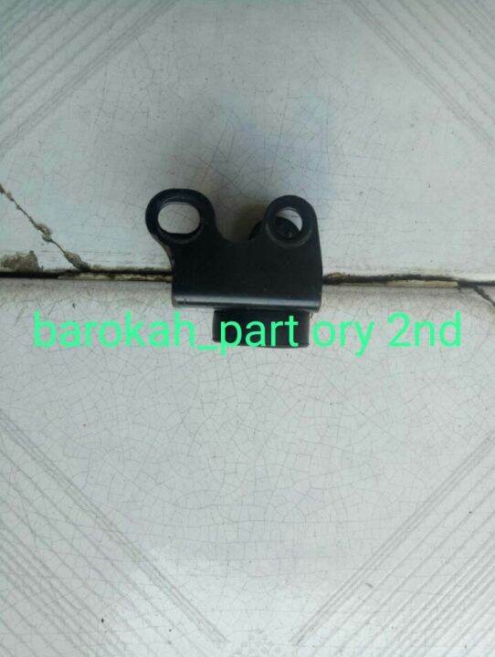 Plat Bracket Dudukan Karet Damper Penahan Standard Tengah Yamaha Mio M3