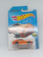 รถเหล็ก Hotwheels CUSTOM DATSUN 240Z สีส้ม (lz11)