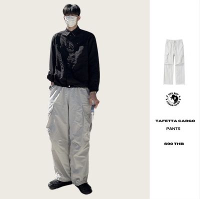 THEBOY- TAFETTA CARGO PANTS กางเกงคาร์โก้ผ้าร่ม Y2K