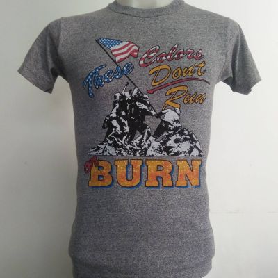 เสื้อยืด ผ้าเรยอง ลาย BURN