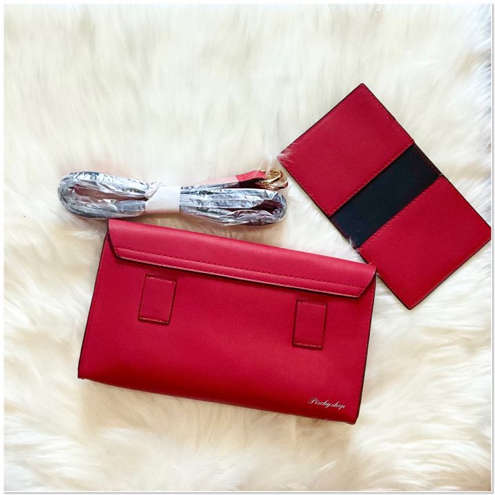 กระเป๋าเครื่องสำอาง-estee-lauder-2in1-สีแดง-มาพร้อมสายสะพายสามารคาดอกและถือก็ได้-แท้