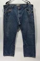 กางเกงยีนส์(มือสองแท้?%) Levis 501 เอวป้าย42” เอววัดจริง42” MADE IN HAITI (รหัสO7)ยาวทั้งตัว41” ยาวจากเป้าถึงปลายขา28.5” ปลายขากว้าง9” *** สนใจสอบถามข