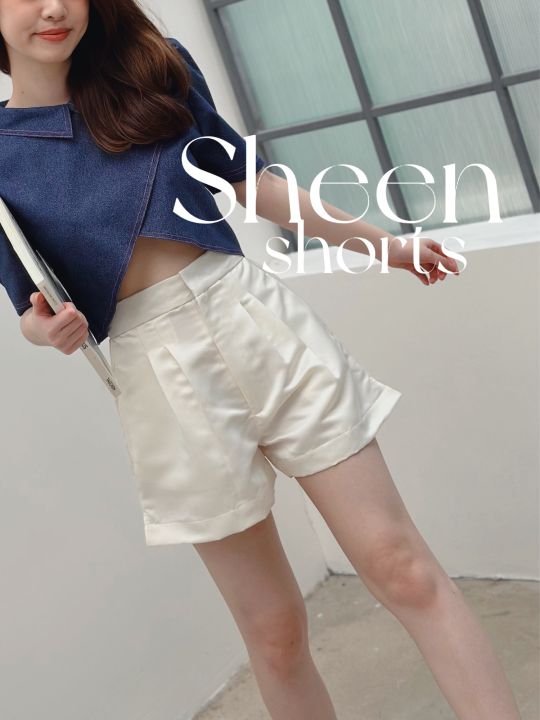 sheen-shorts-dressylismm-กางเกงขาสั้นเนื้อวาวเล่นเเสง