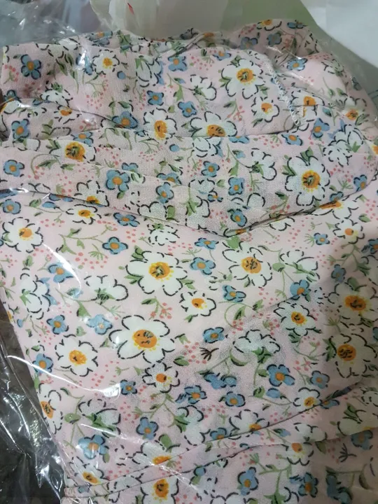 l109-เดรสผ้าชีฟอง-ลายดอกไม้เล็กๆ-สีชมพู