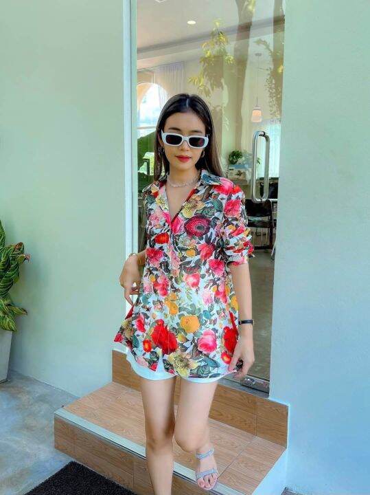 เสื้อเชิ้ตลายดอก