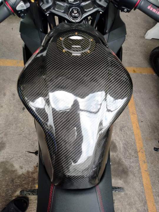 ครอบถังcbr150r-ปี19-20-กันรอยถัง-ครอบถังเพียวคาร์บอนcbr150r-สินค้าตรงรุ่น