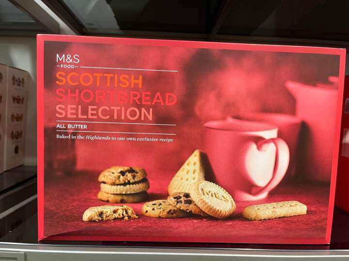 M&S FOOD SCOTTISH SHORTBREAD SELECTION [Christmas Edition] Lazada PH