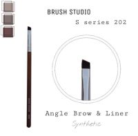 แปรงคิ้วและไลน์เนอร์ : BRUSH STUDIO S series 202 Angle Brow &amp; Liner