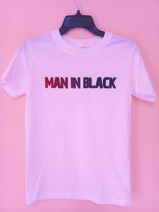 เสื้อยึด-cotton-100-man-in-black