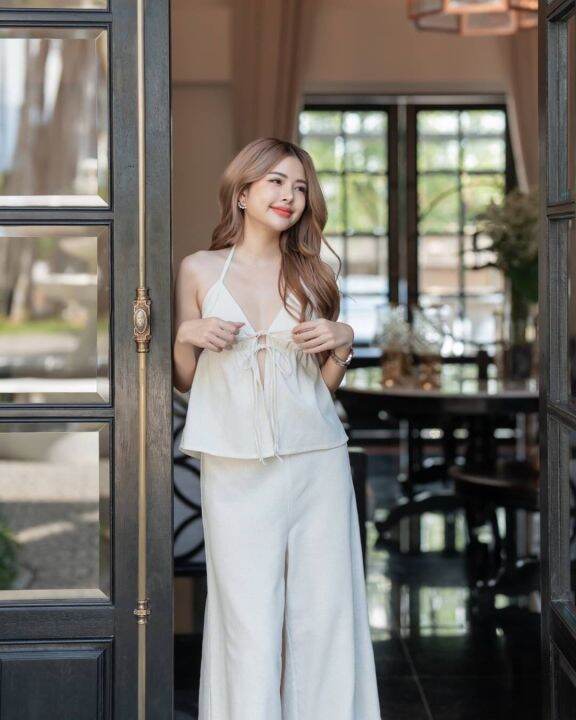 ชุดเซ็ต-สายเดี่ยวมัดคอสม๊อคหลัง-กางเกงขาบานระบาย