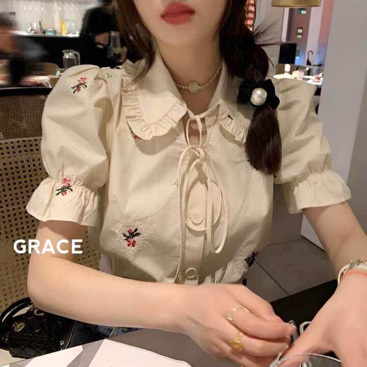 เสื้อคอบัวงานปักสวยมากป้ายgrace