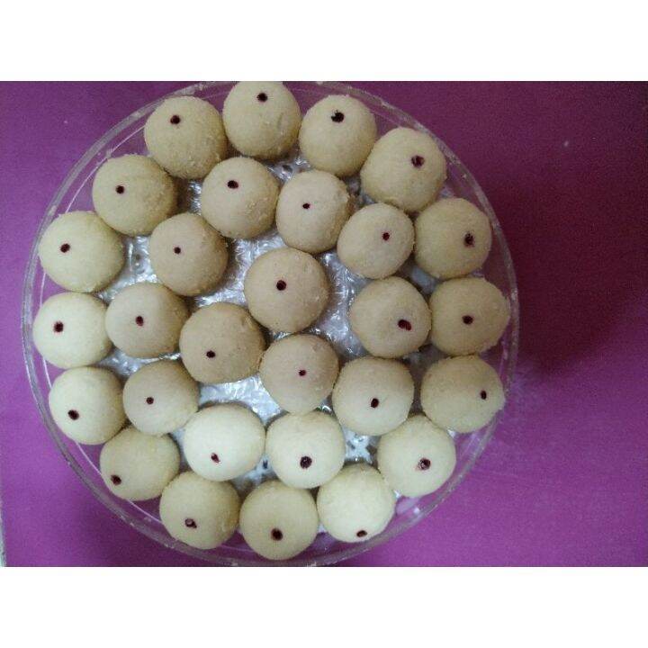 Homemade Suji Biscuits With dot red 🔴 sweet and taste | Lazada
