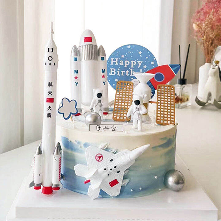 Astronaut Cake Decoration Spacecraft Space Shuttle Rocket Aviation ...