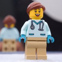 LEGO Doctor Aqua Scrubs Town &amp; City