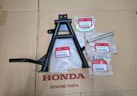 ขาตั้งคู่ พร้อมชุดอุปกรณ์ HONDA W100เก่าไฟตาคู่ แท้ศูนย์