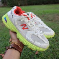 ส่งฟรี New Balance MR530SI Beige Pastel Green Peach Sneakers 26.5cm 42eu 8.5US Unsexv ใส่ได้ทั้งชายหญิง Pre-owned Authentic