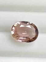 ทัวร์มาลีนสีชมพู 0.81 กะรัต 7.4x5.8x2.7 มม. ทรงรี พลอยธรรมชาติ 100% Pink tourmaline 0.81cts 7.4x5.8x2.7mm oval shape 100% natural gemstone