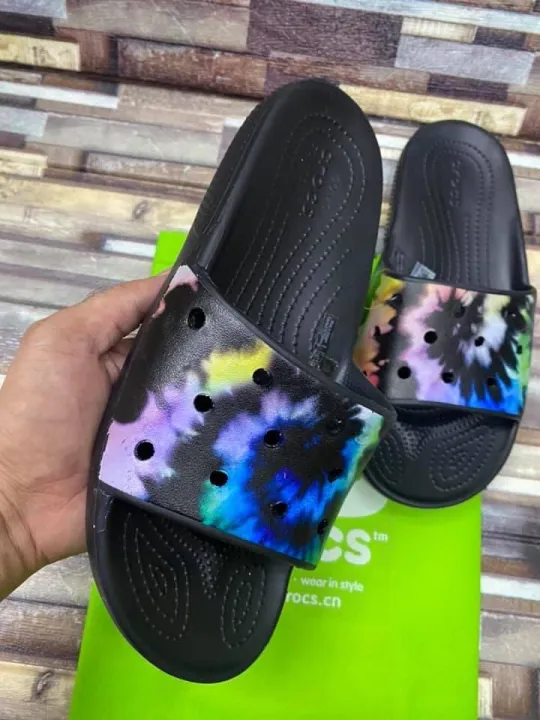 ICONIC CROCS COMFORT CLASSIC SLIDE By CROCS BLACK/PRINTED | Lazada PH