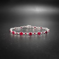 Ruby Diamond Bracelet สร้อยข้อมือเพชรทับทิม ทับทิมแท้ธรรมชาติสีแดงเข้ม ประดับด้วยเพชรแท้ ตัวเรือนเป็นทองขาว18k