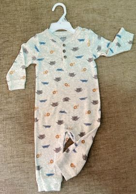 CLOTHING 99 Carter’s Baby cute animal prints bodysuit