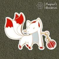 ʕ •ᴥ•ʔ ✿ พร้อมส่ง : เข็มกลัดลายจิ้งจอกขาวสามหาง | Three Tails White Fox Enamel Brooch Pin.