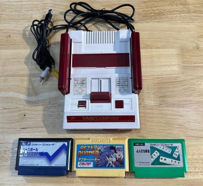 เครื่อง Famicom แท้ (nintendo japan) ระบบภาพ AV ระบบไฟ USB