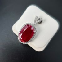 Ruby Diamond Pendant จี้สร้อยคอเพชรทับทิม ทับทิมแท้สีแดงเข้ม ประดับล้อมด้วยเพชรแท้ ตัวเรือนเป็นทองขาว18k