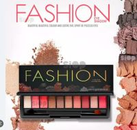 อายแชโดว์พาเลท เนื้อแมตกลิตเตอร์ ทาบนใบหน้า 10 สี Lameila Fashion Colour Geometry Eyeshadow