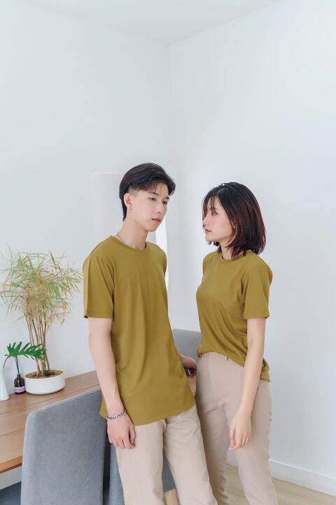 yued-suayไม่ย้วย-ไม่ยับ-ไม่ต้องรีด-เสื้อยืด-เสื้อยืดสีพื้นผ้า-cotton-poly-ผ้าที่ใส่ง่ายใส่สบายที่สุด-รับประกันไม่หดไม่ย้วยหลังซัก-อีกหนึ่งของดีของเค้าคือไม่ต้องรีดก็เรียบ