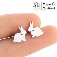 ?? พร้อมส่ง : ? ต่างหูสแตนเลสสไตล์มินิมอลกระต่ายและหัวใจ - Rabbit &amp; Heart Minimalist Stainless Steel Stud Earring.