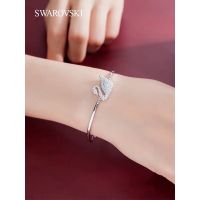 ?พร้อมส่ง?Swarovskiแท้ใหม่ 2022 หงส์สร้อยข้อมือ swarovski ของแท้ ของแท้ 100% แท้