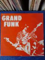 LPBOX 23 : LP GRAND FUNK : สภาพดีมีรอยบางๆ กำลังฟังได้ดี ได้รับการตรวจสอบครับ lp 33 rpm