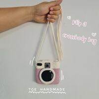 camera crossbody bag :: น้องกล้องสะพายพาดลำตัว