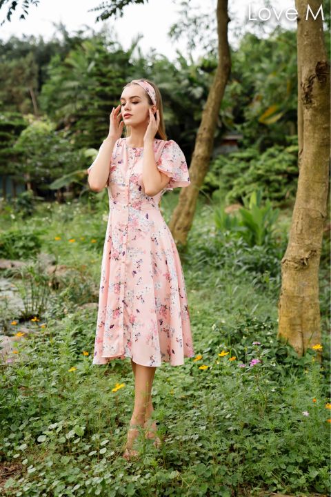 Ditsy Floral Pink Shirred Maxi Dress I Frill Straps I Online Dresses – eyes  on floyd